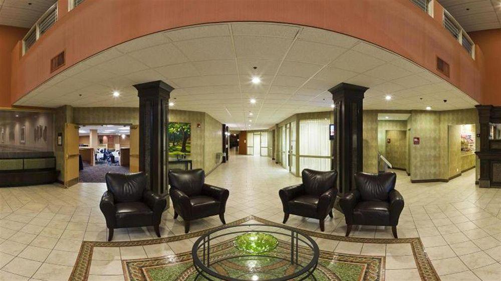Quality Hotel Conference Center Cincinnati Blue Ash Exterior foto