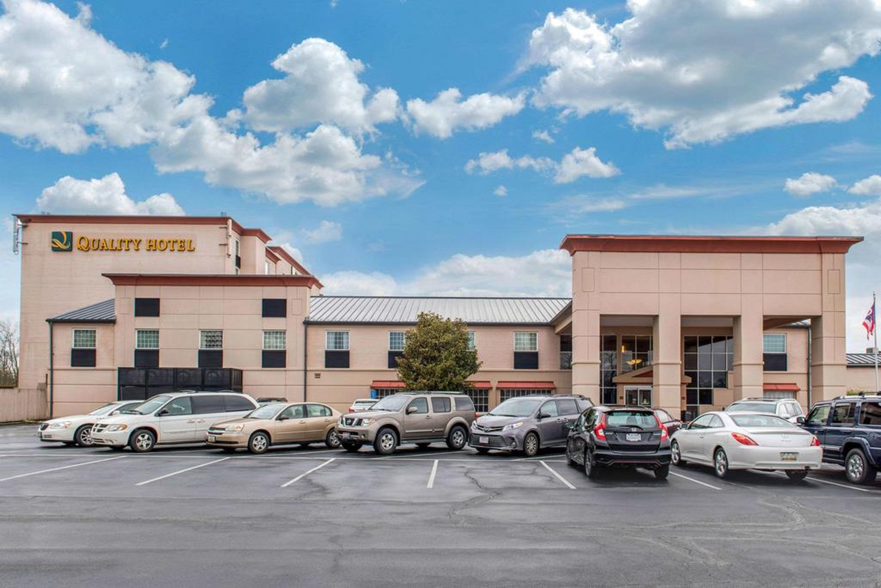 Quality Hotel Conference Center Cincinnati Blue Ash Exterior foto